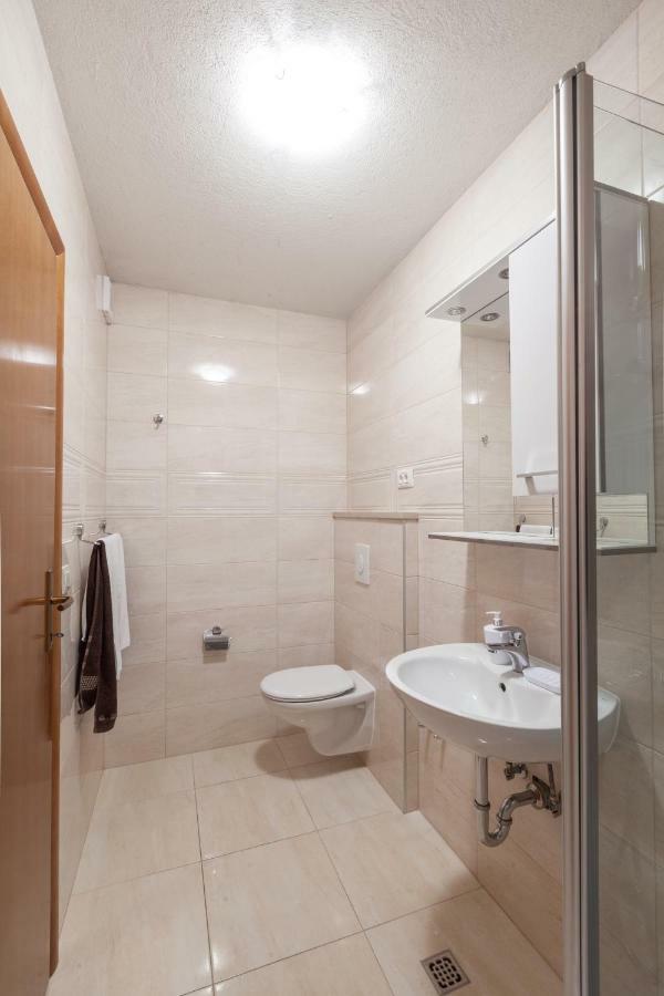 Apartments Kate Makarska Ngoại thất bức ảnh