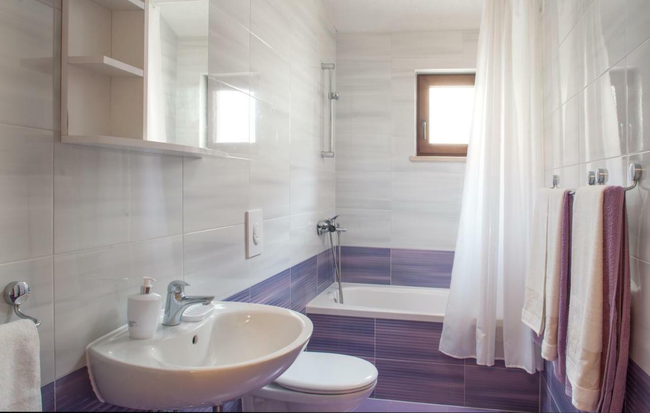 Apartments Kate Makarska Ngoại thất bức ảnh