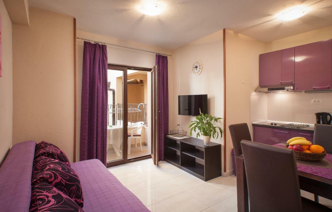 Apartments Kate Makarska Ngoại thất bức ảnh