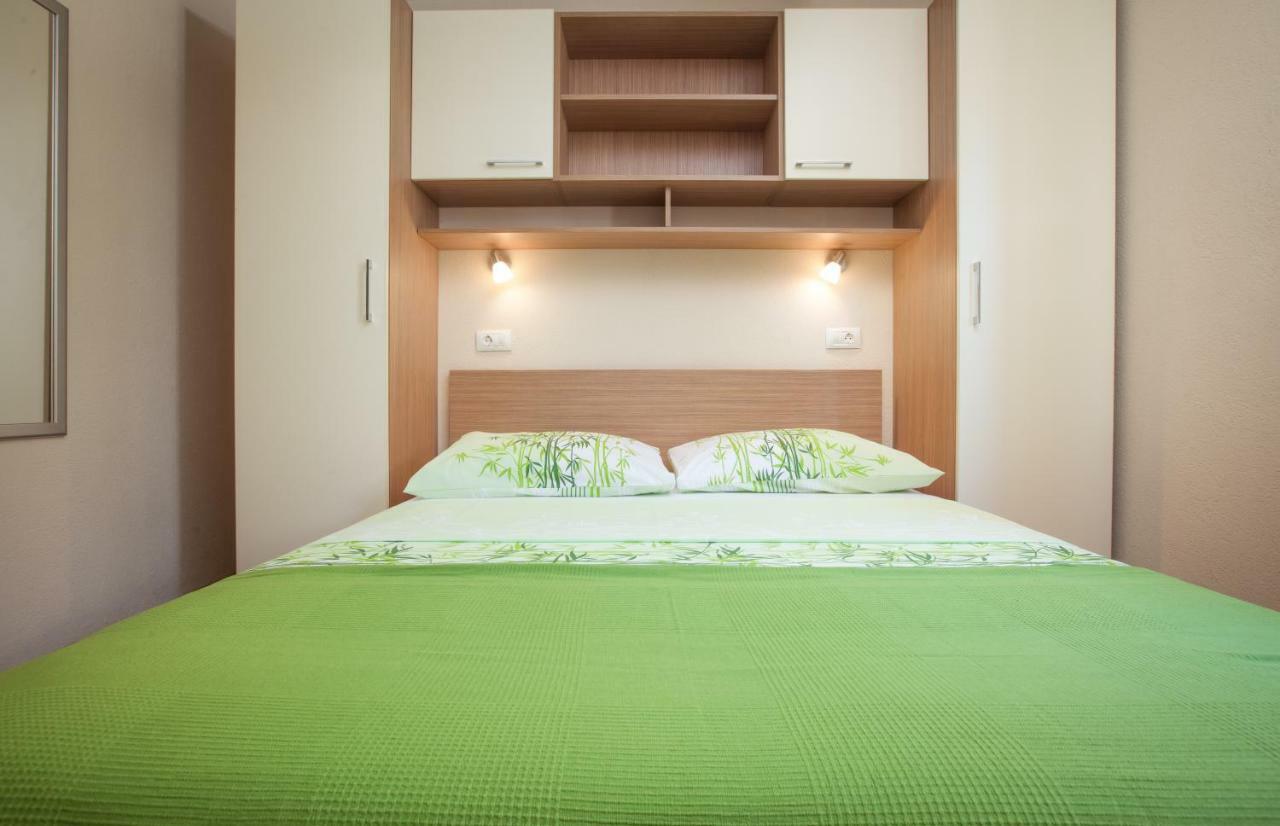 Apartments Kate Makarska Ngoại thất bức ảnh
