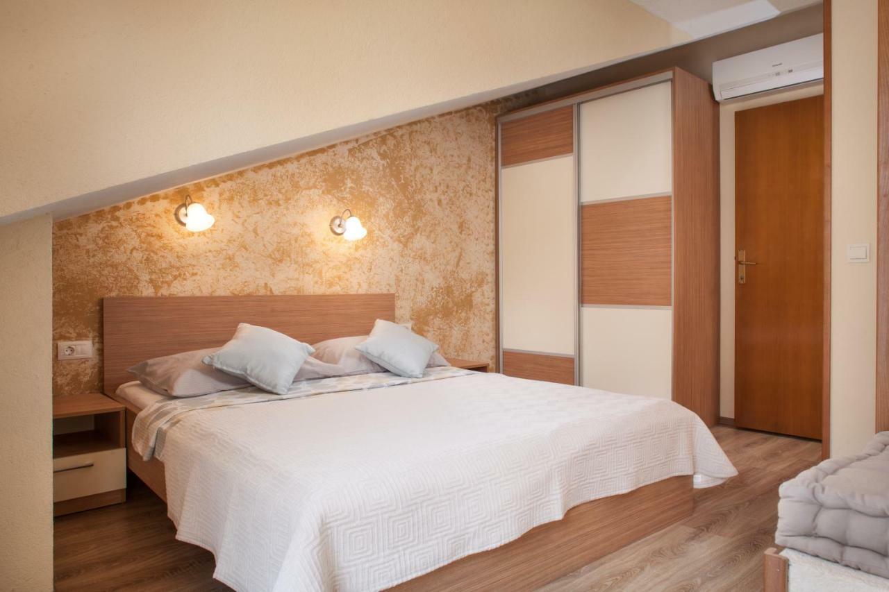 Apartments Kate Makarska Ngoại thất bức ảnh