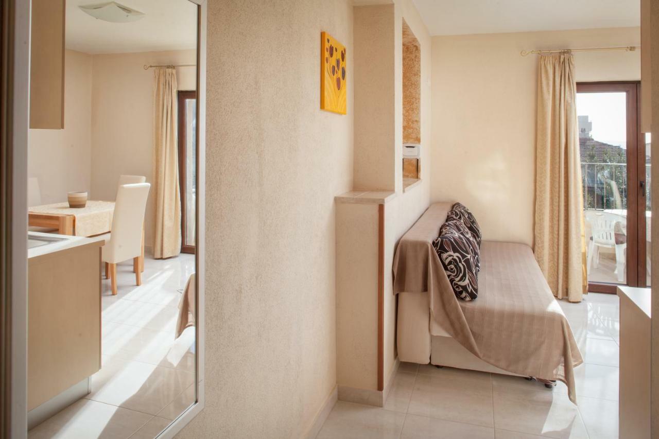 Apartments Kate Makarska Ngoại thất bức ảnh