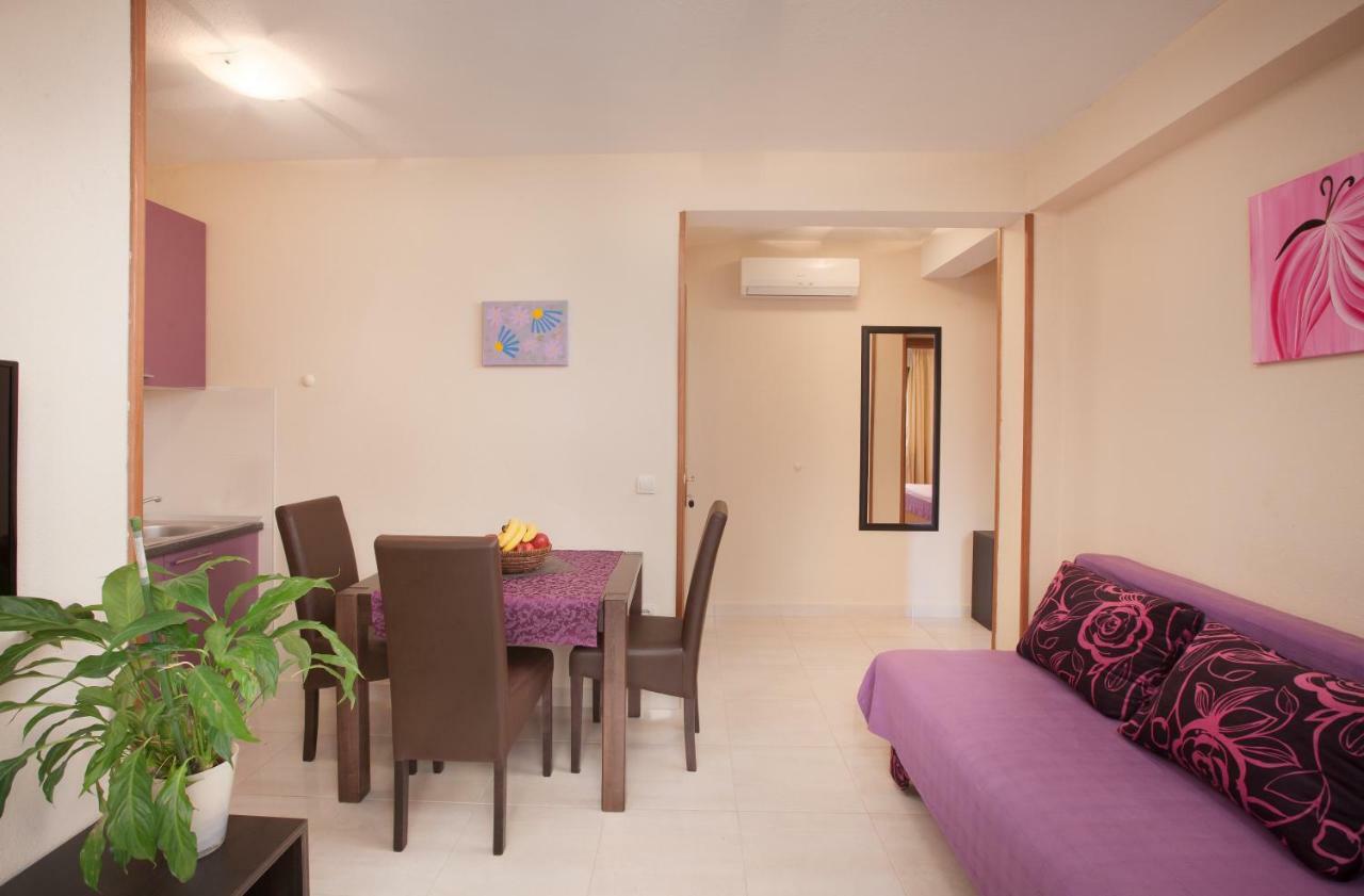 Apartments Kate Makarska Ngoại thất bức ảnh